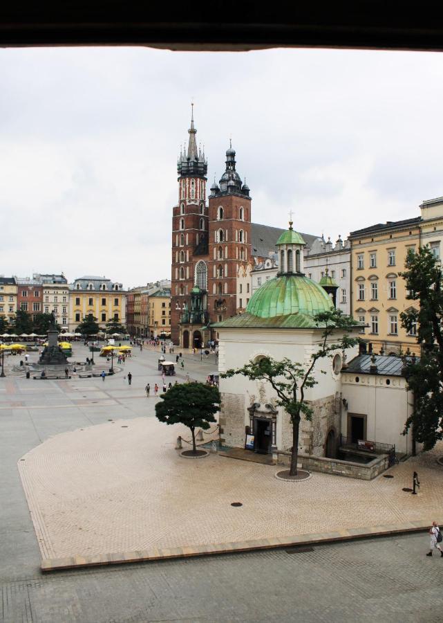 Main Square 18 View 2 Appartement Krakau Buitenkant foto